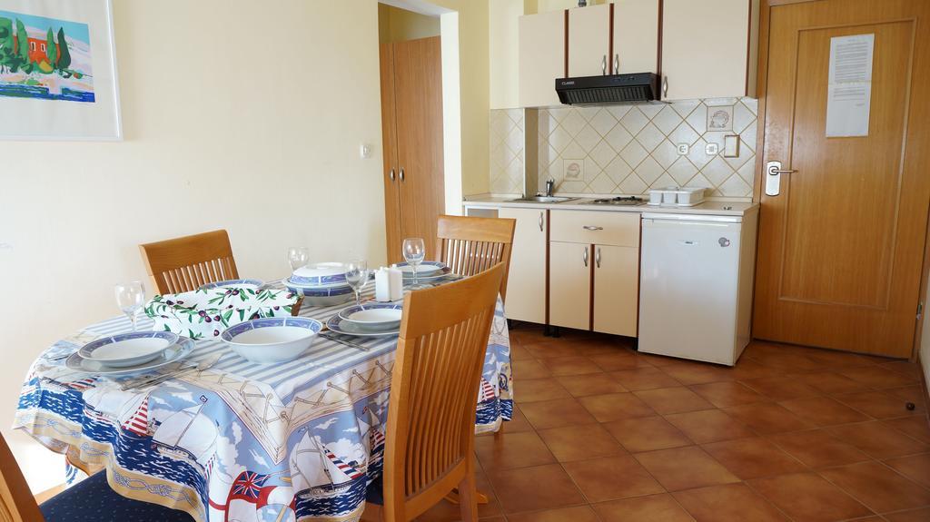 Villa Dvorine Tisno Pokój zdjęcie
