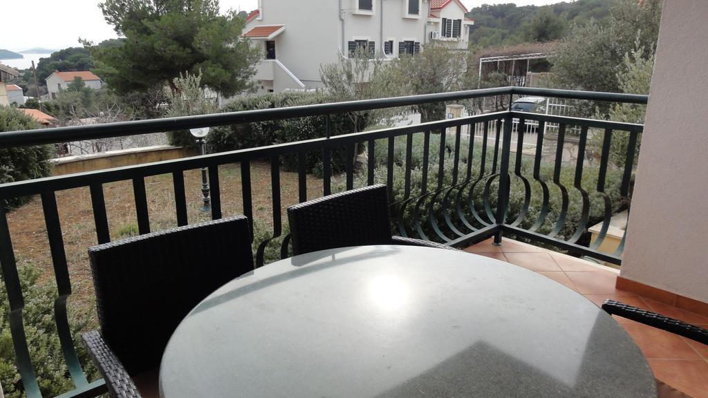 Villa Dvorine Tisno Zewnętrze zdjęcie